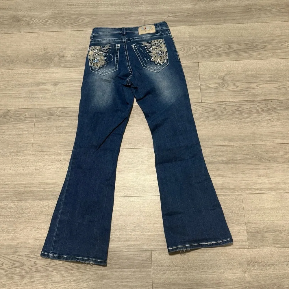 REBEL Jeans Embellished Flare Jeans Sz 7/26‎